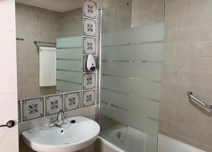 Pensión Belmonte 3*