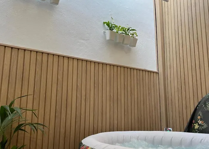 Belmonte 招待所 3*